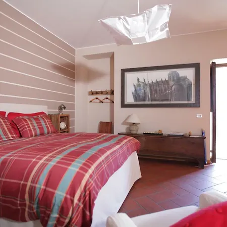 Bed and Breakfast La Corte e l'Uva à Olgiate Comasco Extérieur photo